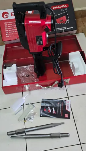 1800w Edon Heavy Duty Demolition Breaker 
With Bits 
Spare Brush