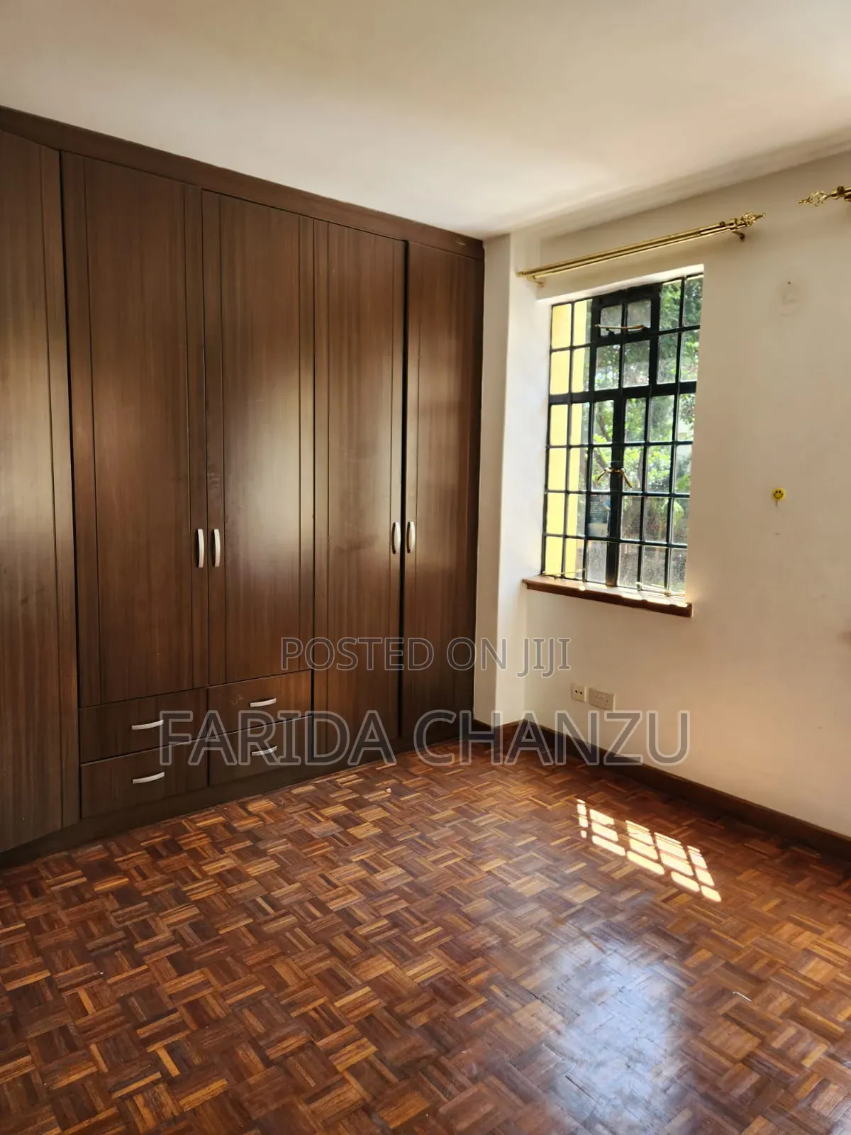 3bdrm Apartment in Valley Arcade for rent