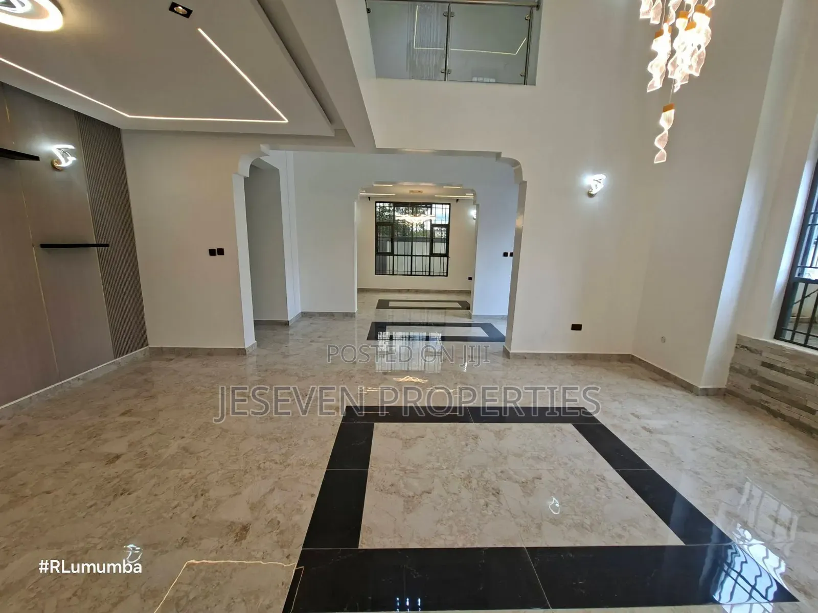 5bdrm Mansion in Syokimau, Gateway Mall Area for sale