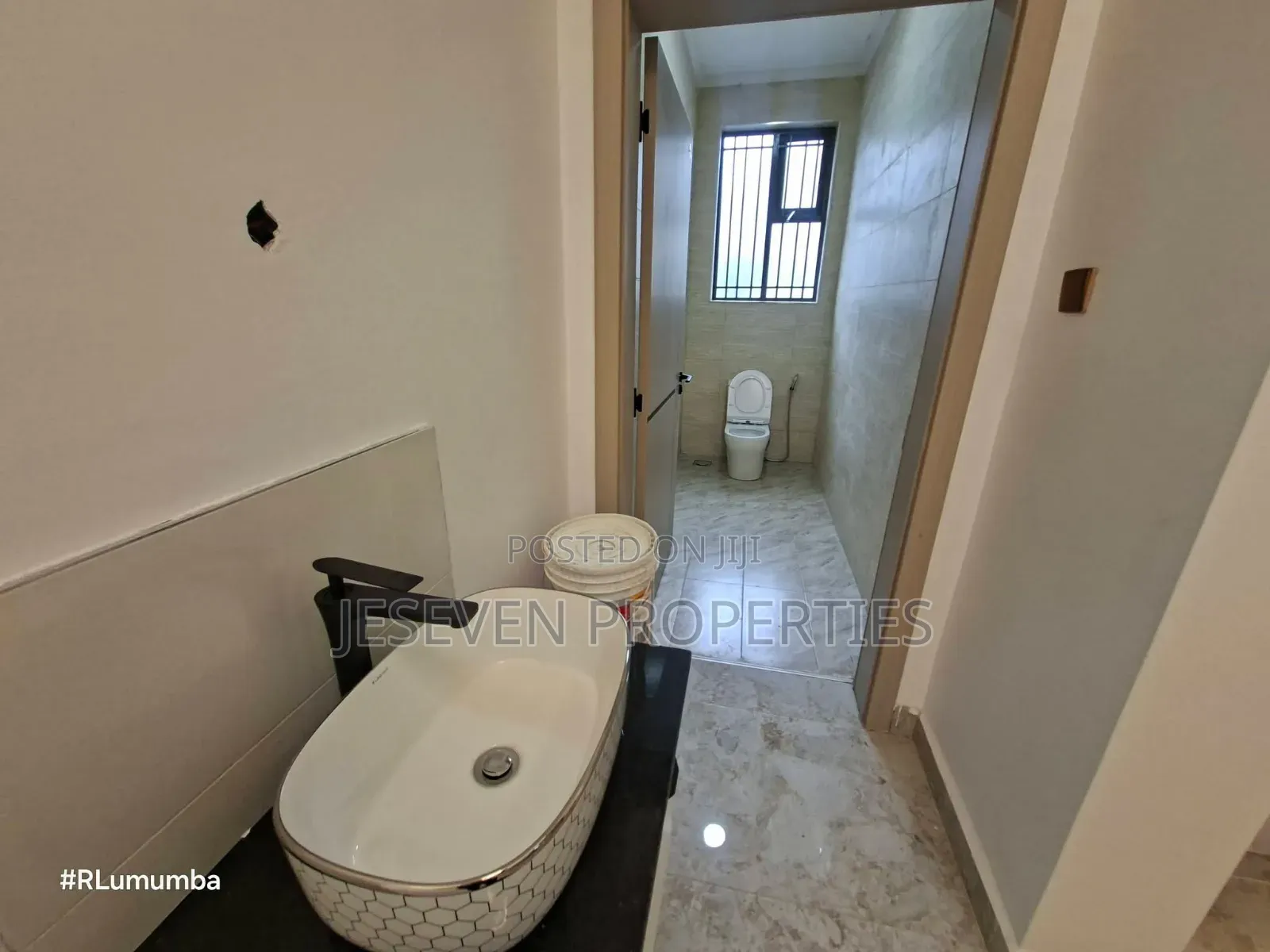 5bdrm Mansion in Syokimau, Gateway Mall Area for sale