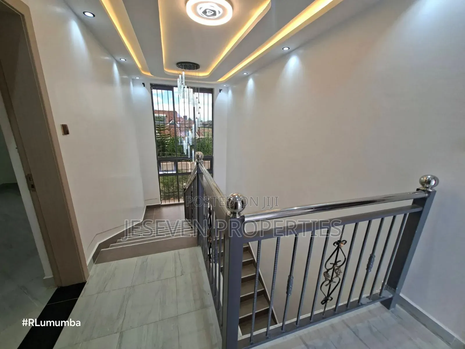 5bdrm Mansion in Syokimau, Gateway Mall Area for sale