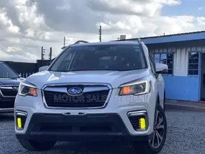 Subaru Forester Sport AWD 2019 White