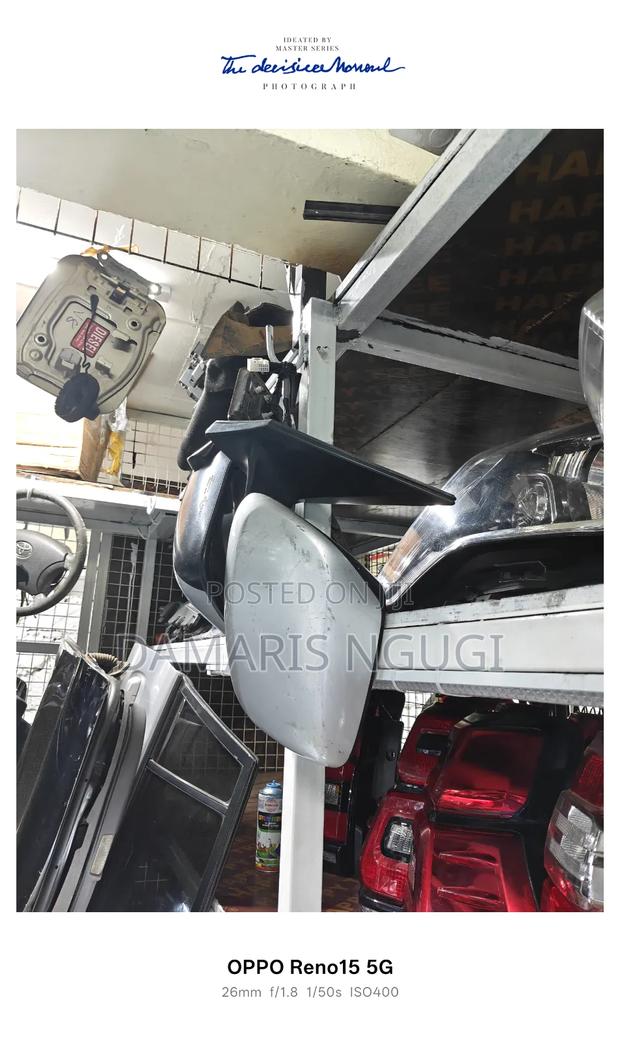 Landcruiser V8 Prado Sidemirror Without Indicator - main view