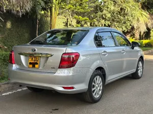 Toyota Axio 2018 Silver