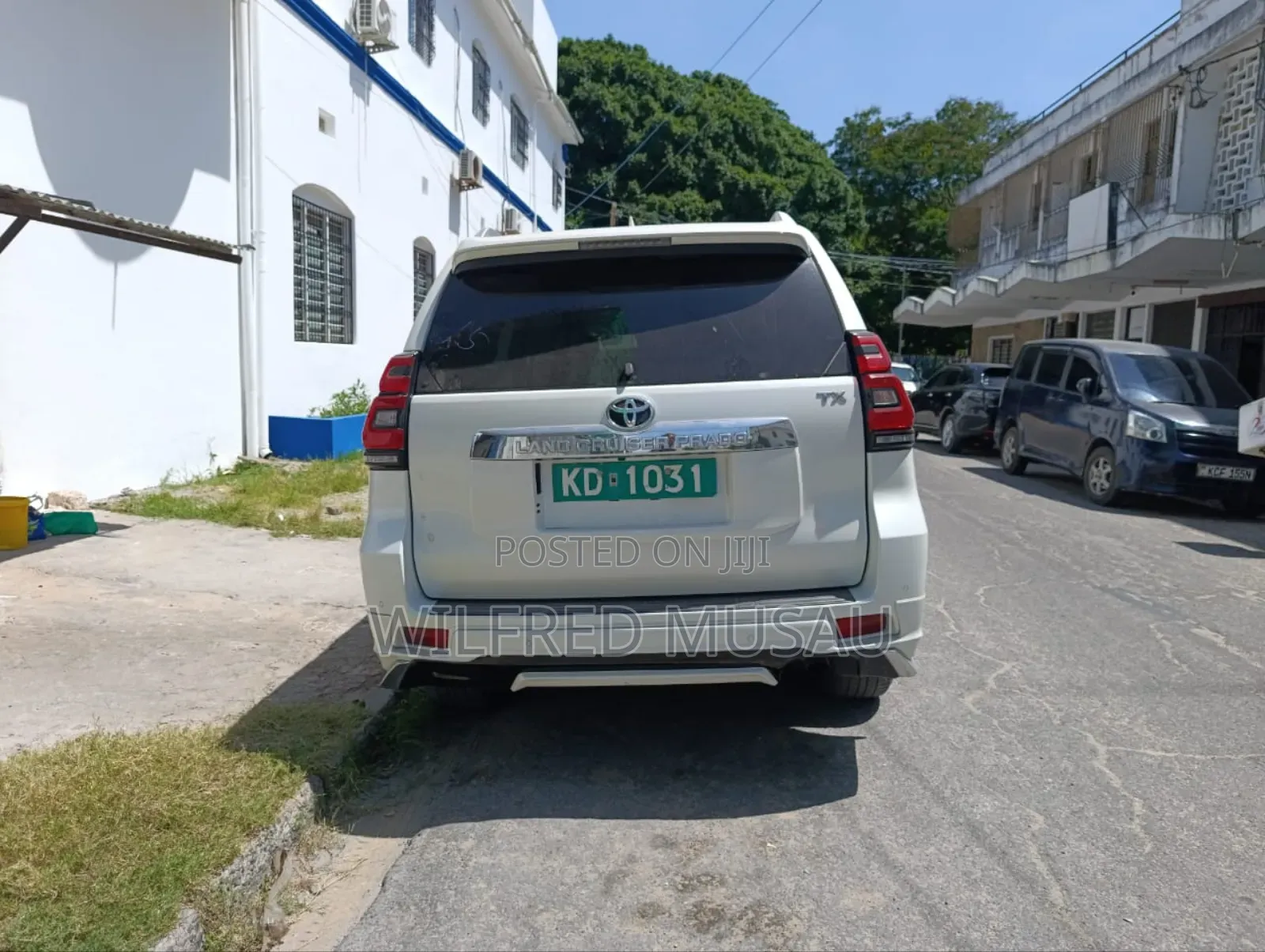 Toyota Land Cruiser Prado 2.8 2020 White