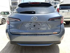 Toyota Corolla L (1.8L 4cyl 2A) 2019 Gray