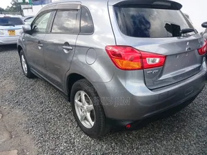 Mitsubishi RVR 2017 Gray