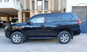 Toyota Land Cruiser Prado 2021 Black
