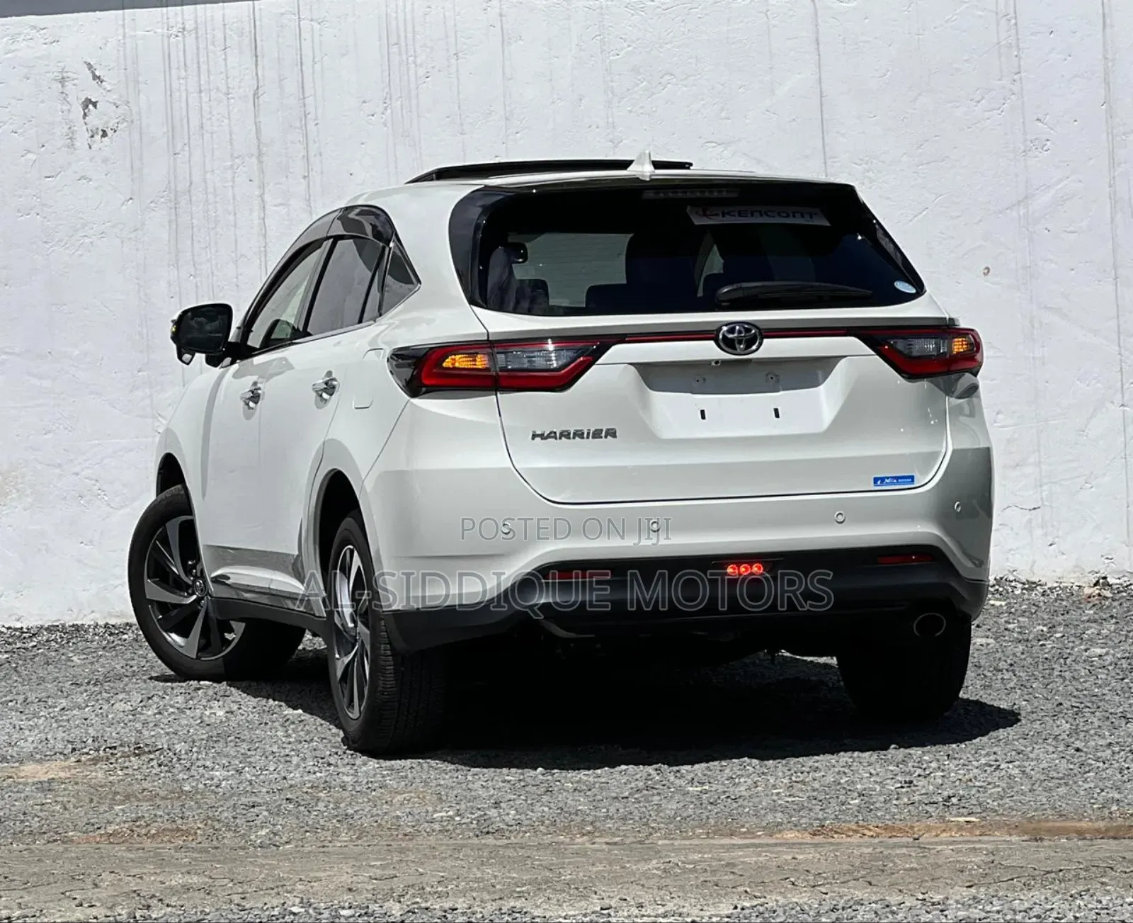Toyota Harrier 2.0 Turbo 4WD 2019 White