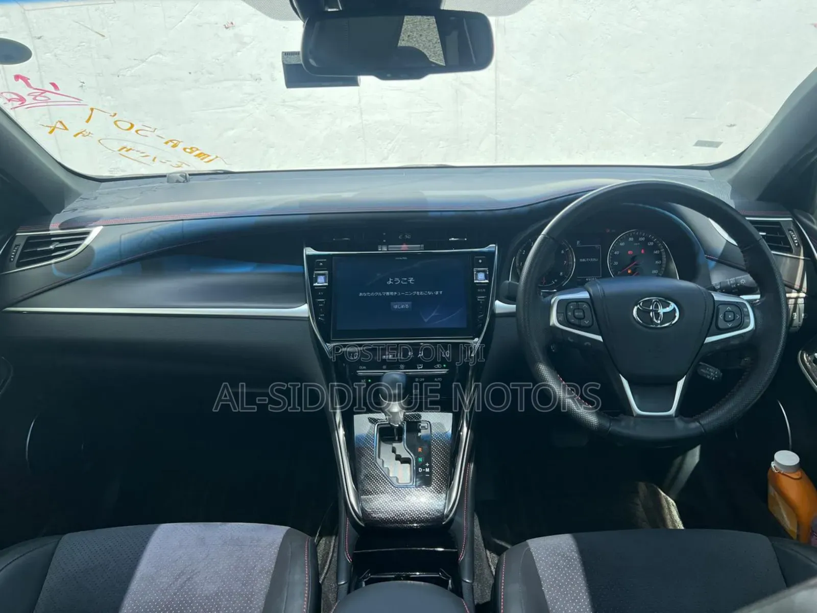 Toyota Harrier 2.0 Turbo 4WD 2019 White