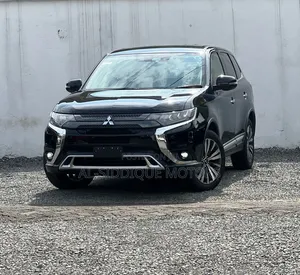 Mitsubishi Outlander SE FWD 2019 Black