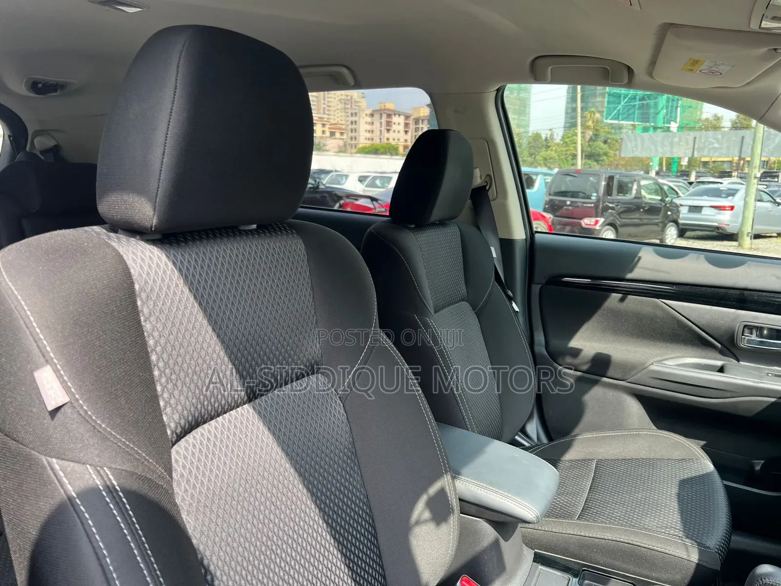Mitsubishi Outlander SE FWD 2019 Black