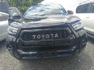 Toyota Hilux 2021 Black