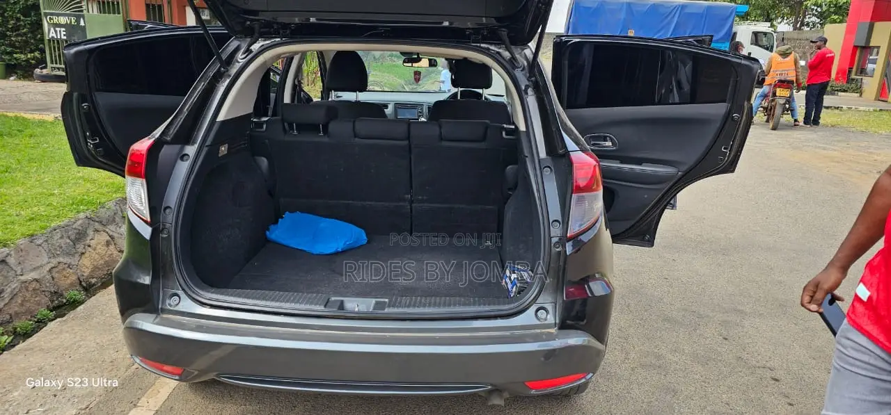 Honda Vezel 2016 Black