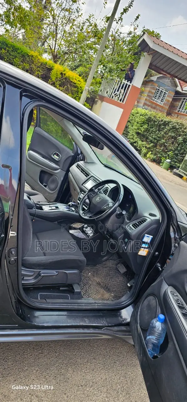 Honda Vezel 2016 Black