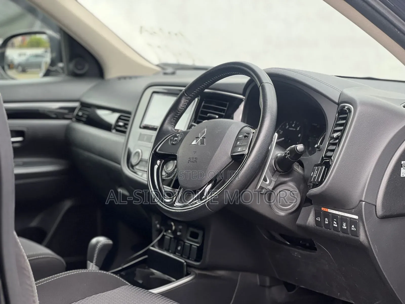 Mitsubishi Outlander SEL AWC 2019 Black