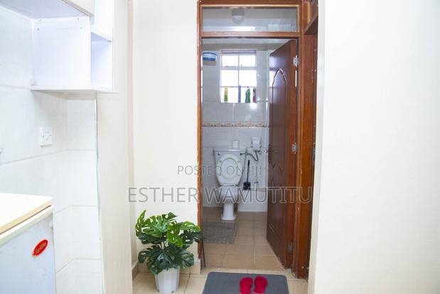1 Bedroom Airbnb - thumbnail 4