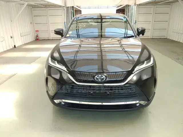 Toyota Harrier 2.0 4WD 2020 Black