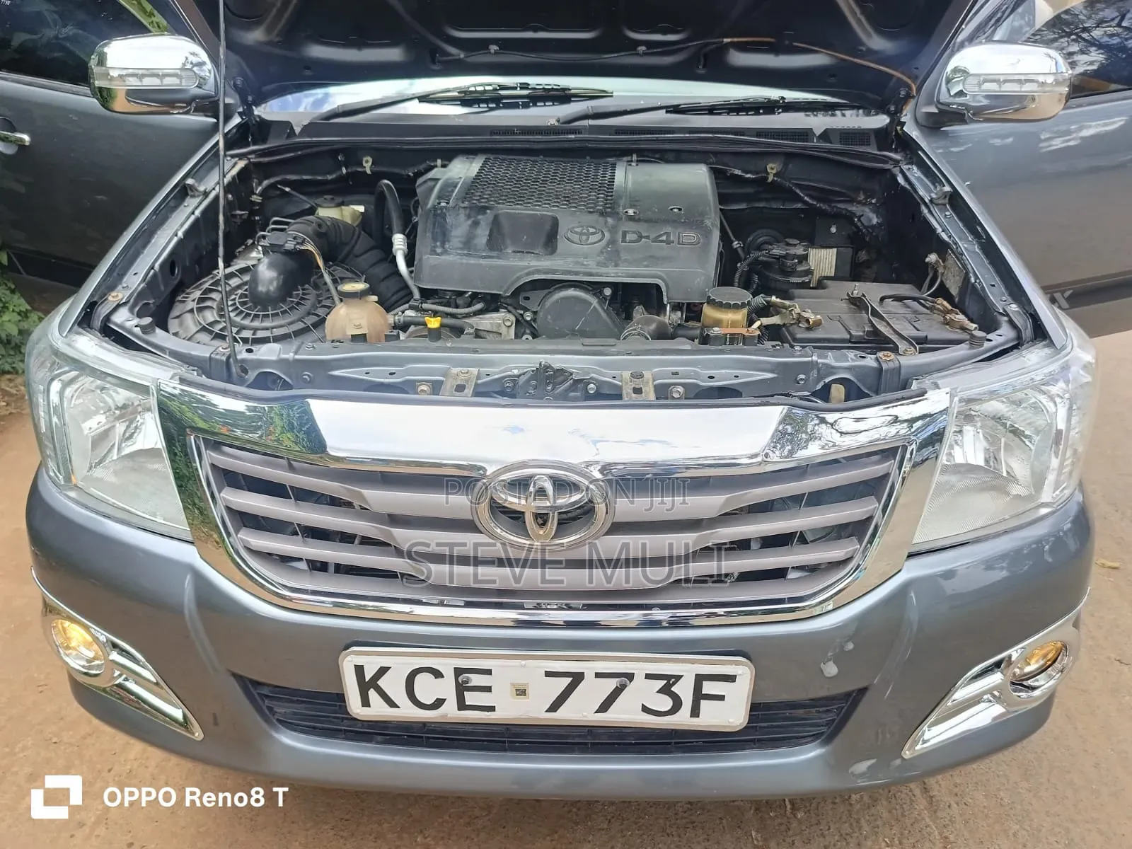 Toyota Hilux 2009 Gray