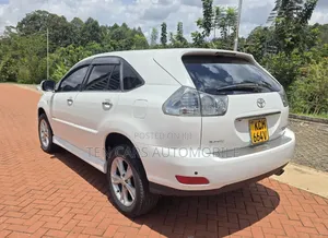 Toyota Harrier 2010 White