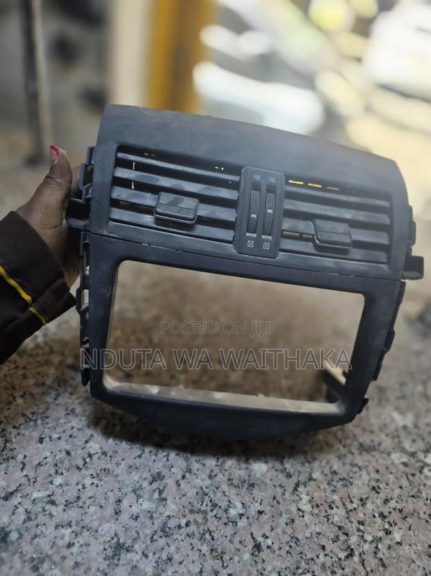Ventilation Toyota Vanguard Rav4