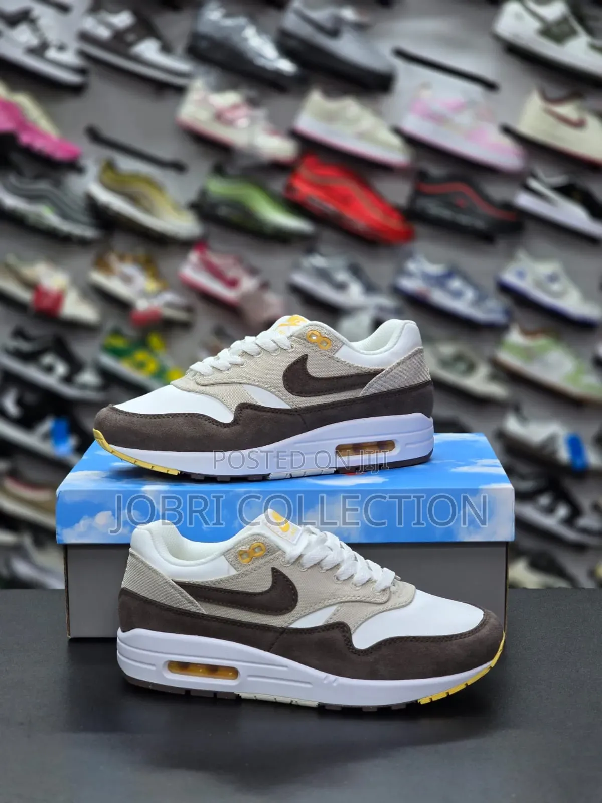 Nike Airmax 1 Premium Cave Stone Sneakers