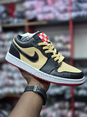 Air Jordan One Low Se Pizza Sneakers