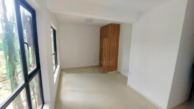 Studio Apartment in Thome for sale - thumbnail 8