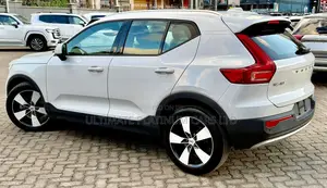 Volvo XC40 T5 Petrol AWD 2019 White
