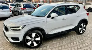 Volvo XC40 T5 Petrol AWD 2019 White