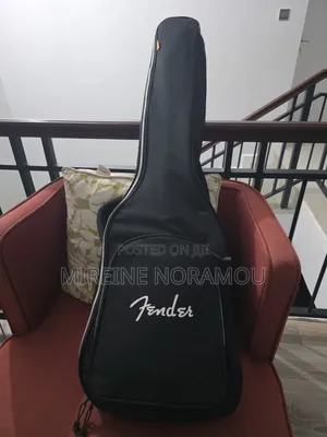 Fender Jazz 5 Strings Bass Guitar