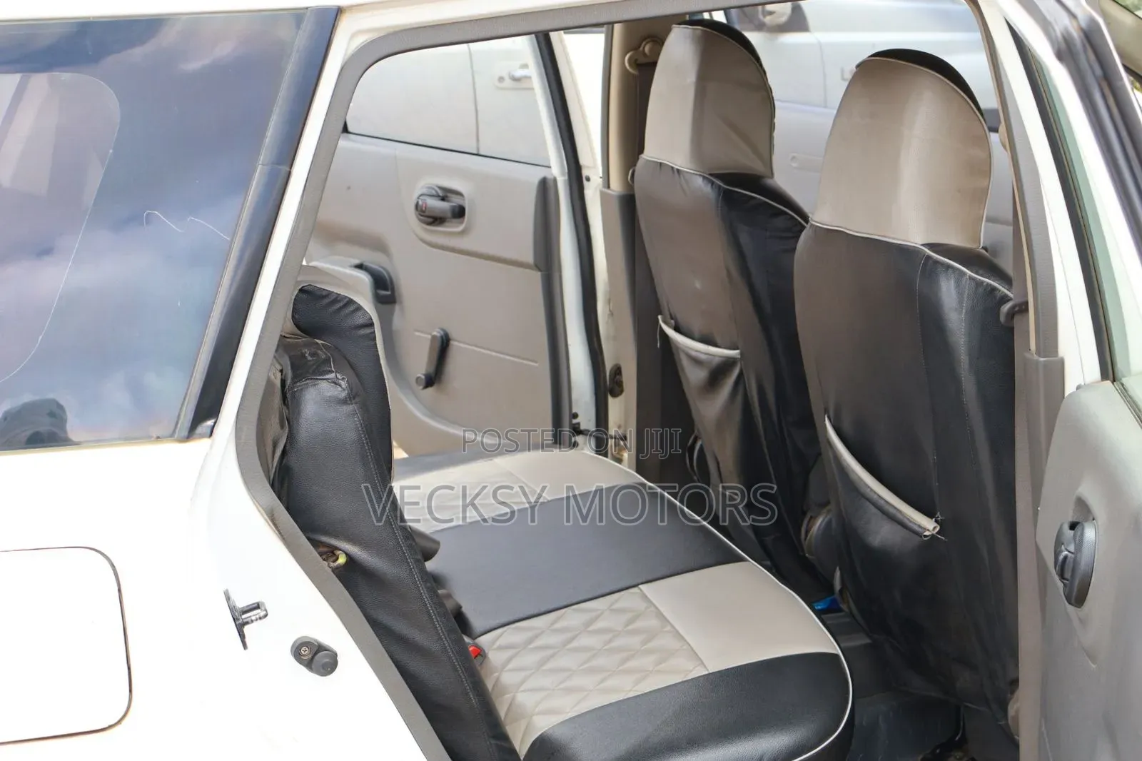 Nissan Advan 2011 White