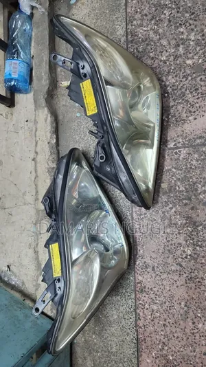Harrier 240 No.3 Headlight Xenon