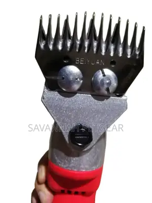 Professional Low Vibration Electric Sheep Clipper for Shearing Wool