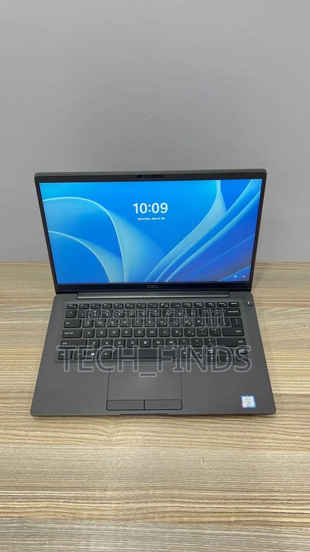 Laptop Dell Latitude 7390 8GB Intel Core i7 SSD 256GB - thumbnail 3