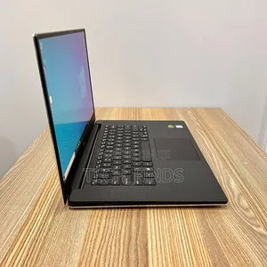 Laptop Dell XPS 15 9570 16GB Intel Core i7 SSD 256GB