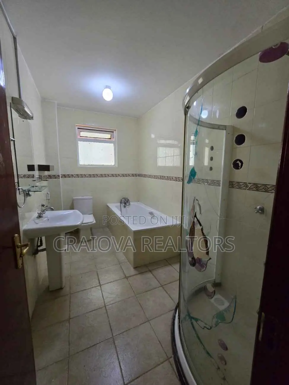 4bdrm Duplex in Hurlingham for rent