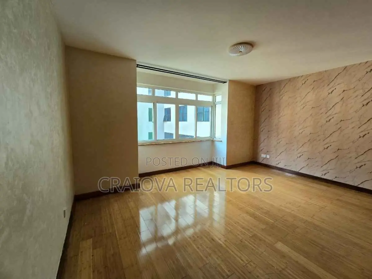 4bdrm Duplex in Hurlingham for rent