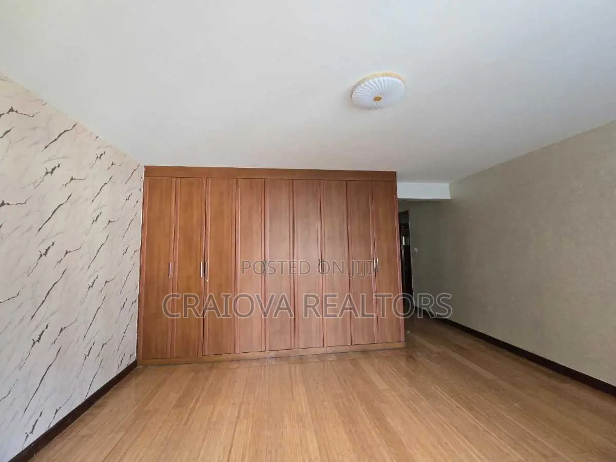 4bdrm Duplex in Hurlingham for rent