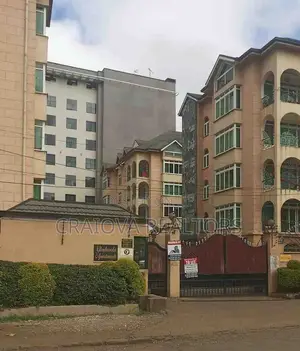 4bdrm Duplex in Hurlingham for rent