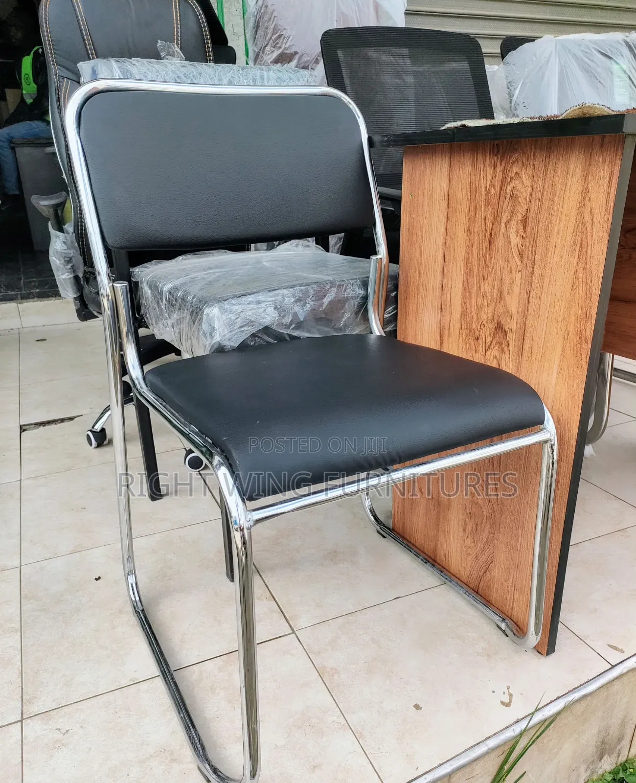 Chrome Visitors Office Chair