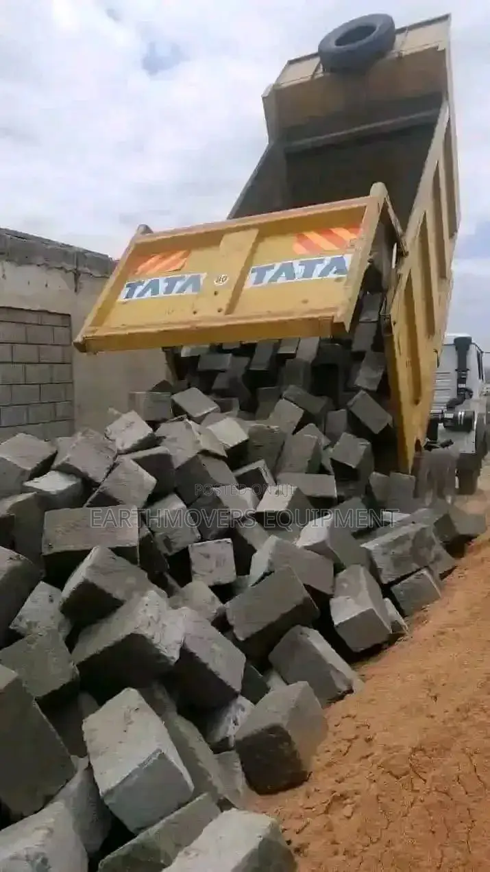 Building Stones (Machine Cut and Foundation) Available