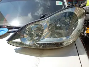 Toyota Wish Headlight