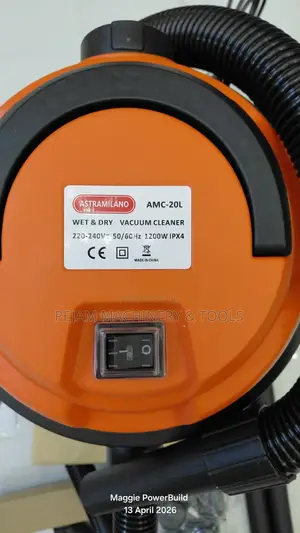 Astramilano 20l Wet and Dry Vacuum Cleaner 1200w