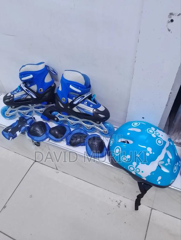 Full Set Kids Skating Shoes - main view