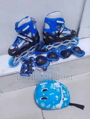 Complete Kids Skates Set With Helmet Pads