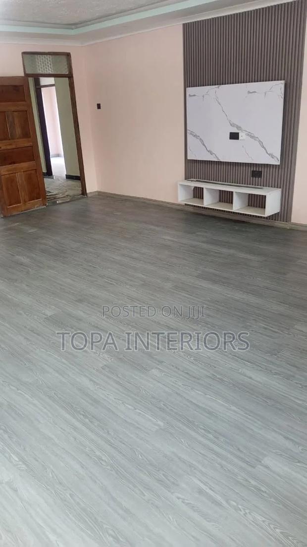 Waterproof Living Room Floor Laminate Luxury Vinyl Mkeka Mbao Tiles