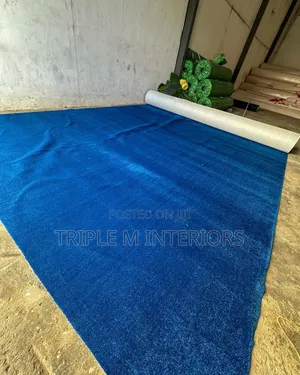 High Quality Plain Blue Carpet Roll for Modern Living