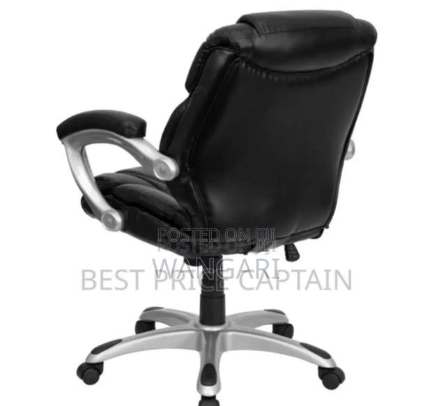 Movable. Portable Managerial Seats