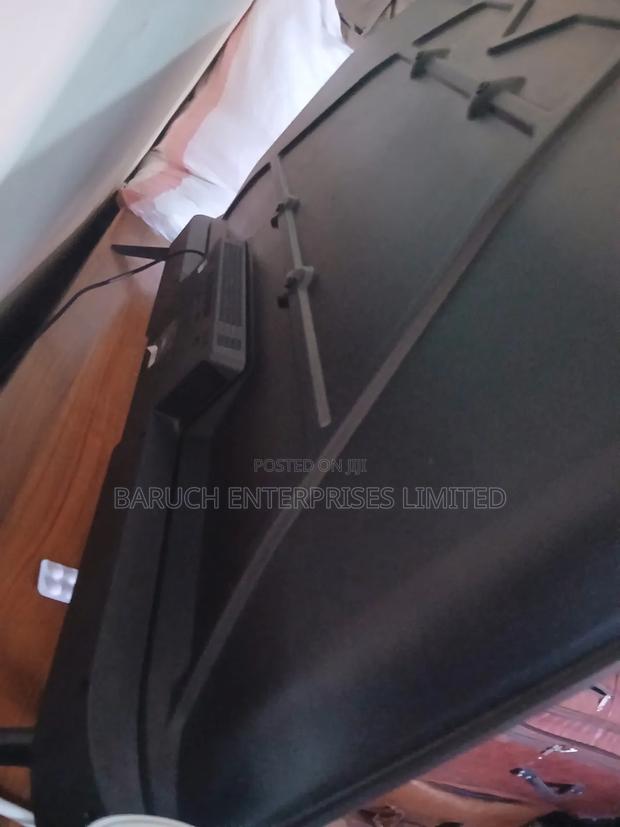Vitron Smart Tv 43" Qled for Sale - thumbnail 2